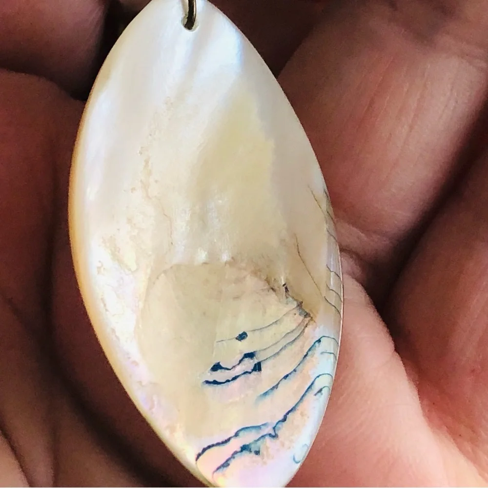 Handcrafted repurpose genuine elegant shell pendant Czech glass Pearl necklace